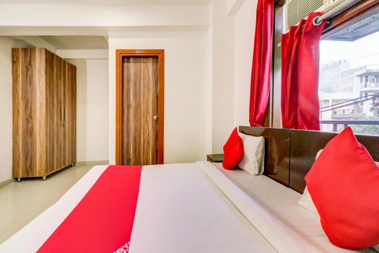 Oyo 71597 The Shivaay Residency Hotel Gurgaon Zewnętrze zdjęcie